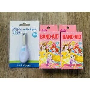 NEW BAND-AID Disney Princess Adhesive Bandages 20 Pack x 2 & Kids Nail Clippers